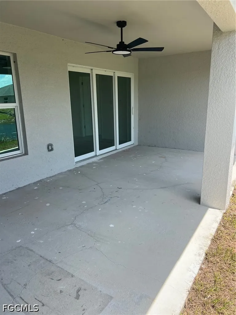 3512 NE 17th Place Cape Coral FL 33909