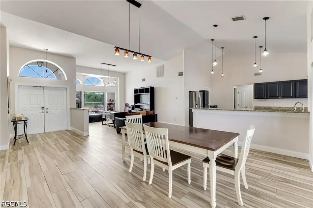 2013 Everest Parkway Cape Coral FL 33904