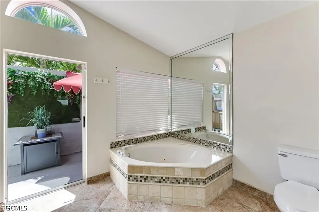 2013 Everest Parkway Cape Coral FL 33904