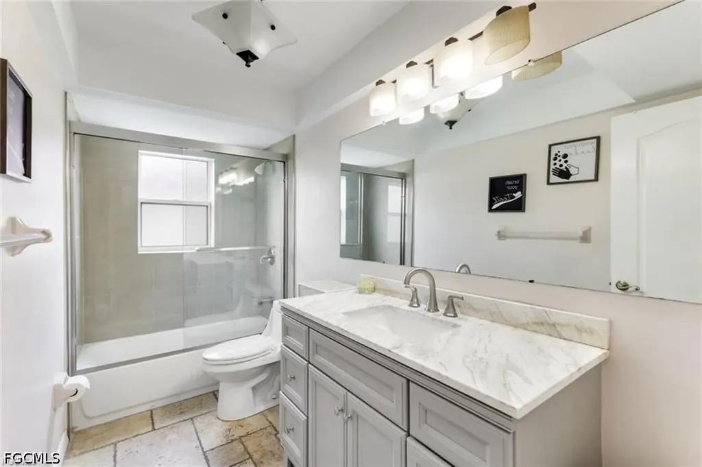 2013 Everest Parkway Cape Coral FL 33904