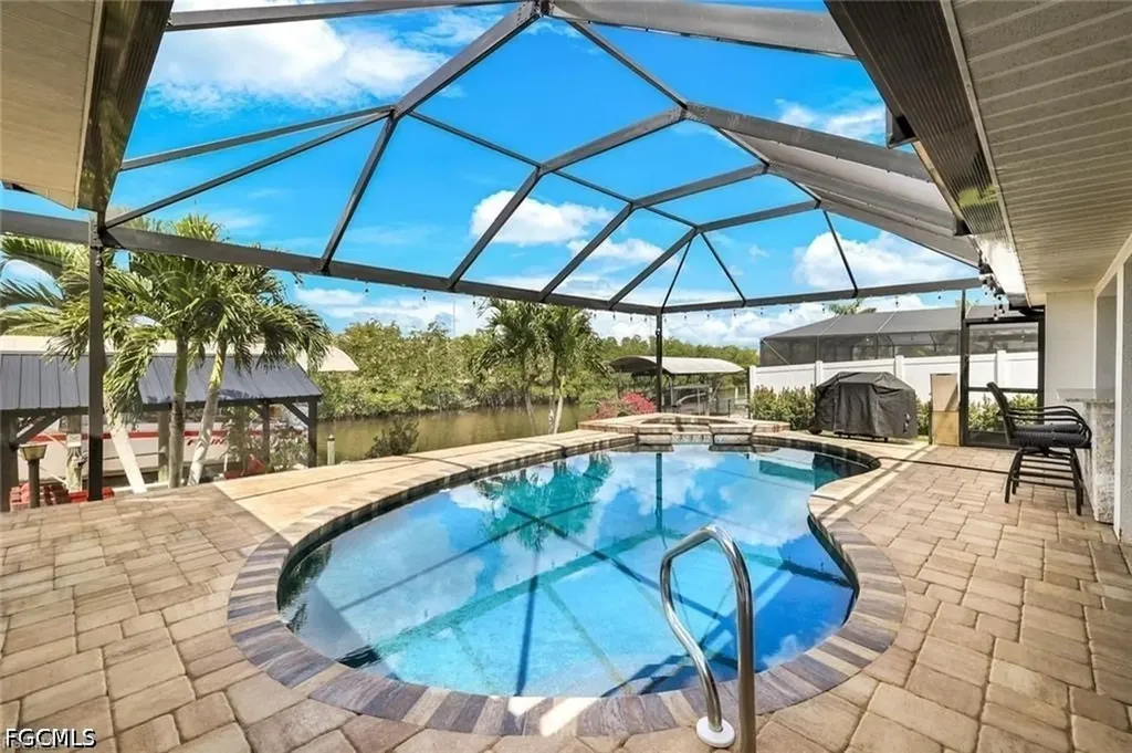 2013 Everest Parkway Cape Coral FL 33904