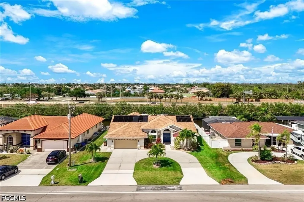 2013 Everest Parkway Cape Coral FL 33904