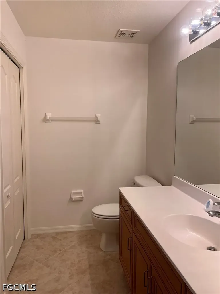 8470 Kingbird Loop Estero FL 33967