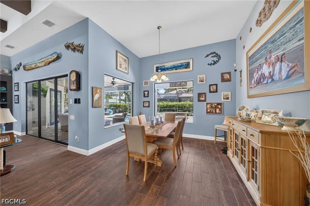 1725 SW 52nd Terrace Cape Coral FL 33914