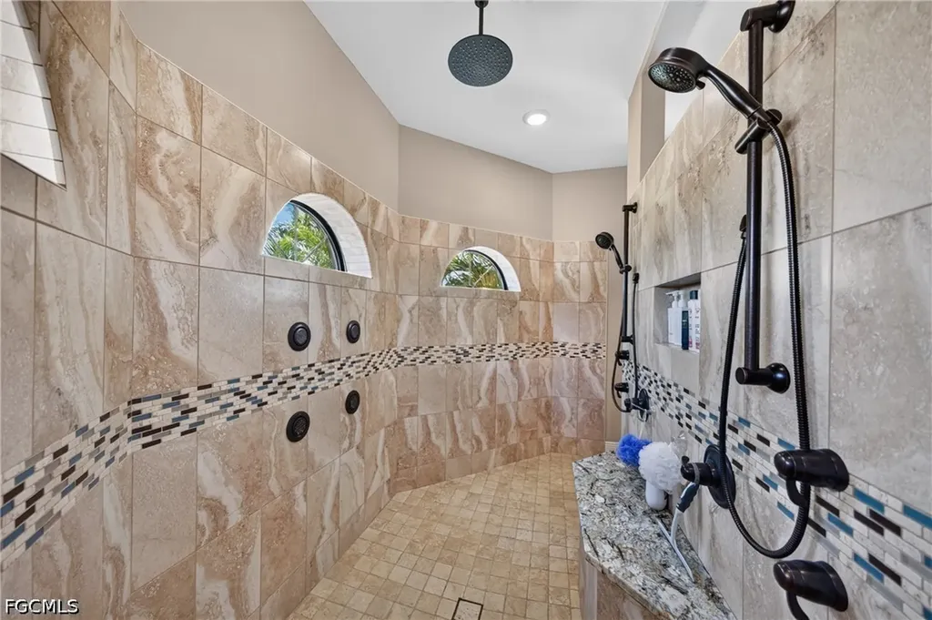 1725 SW 52nd Terrace Cape Coral FL 33914