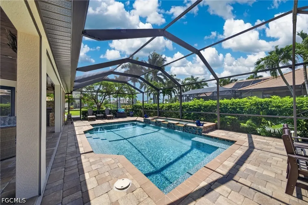 1725 SW 52nd Terrace Cape Coral FL 33914