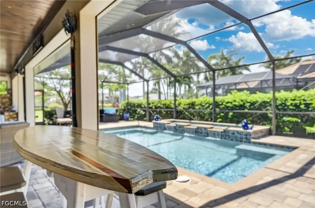1725 SW 52nd Terrace Cape Coral FL 33914