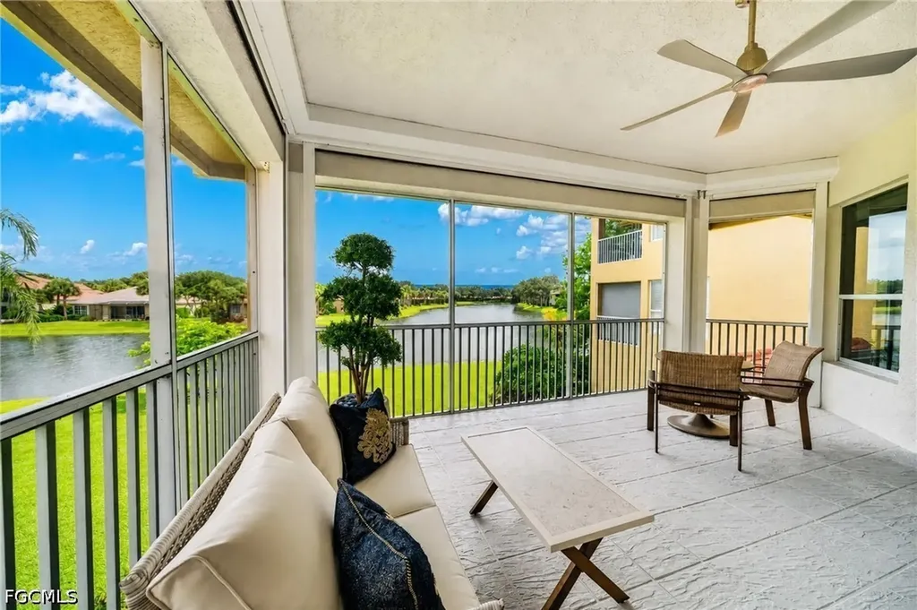 1855 Les Chateaux Boulevard Naples FL 34109