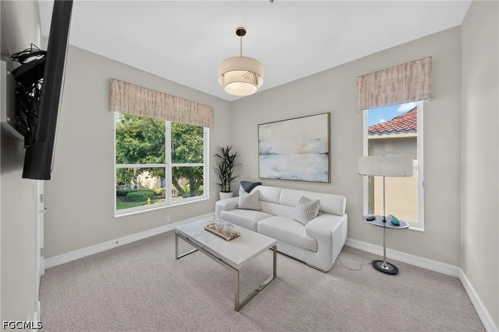 1855 Les Chateaux Boulevard Naples FL 34109