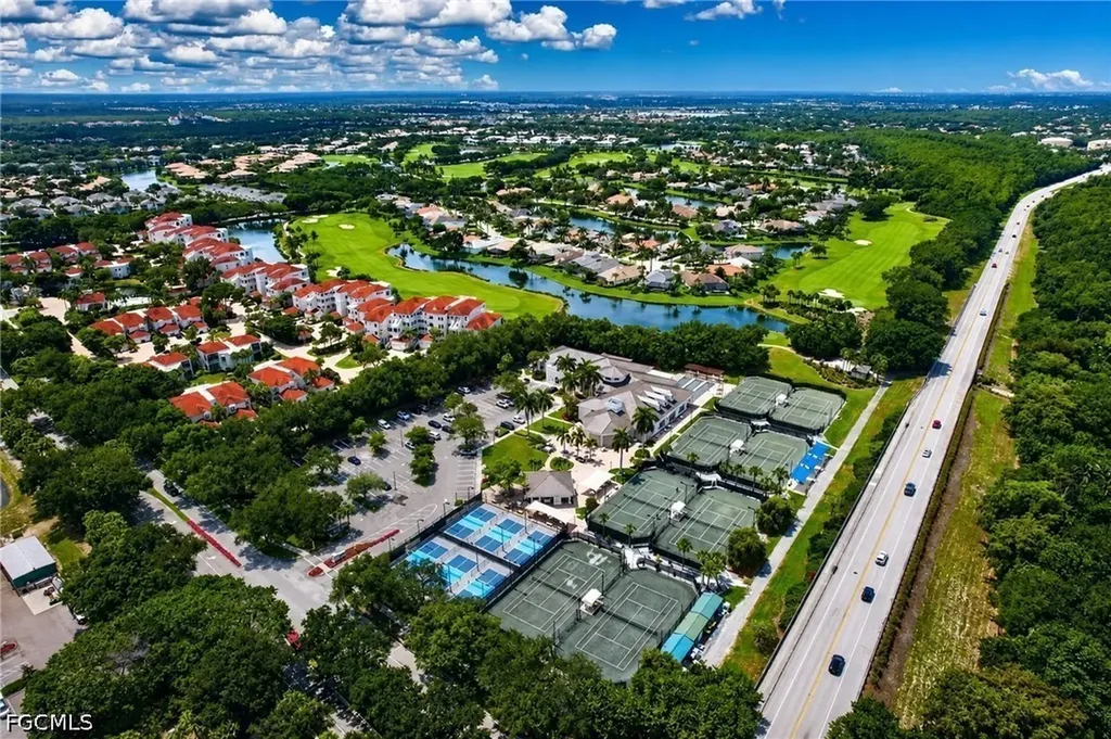 1855 Les Chateaux Boulevard Naples FL 34109