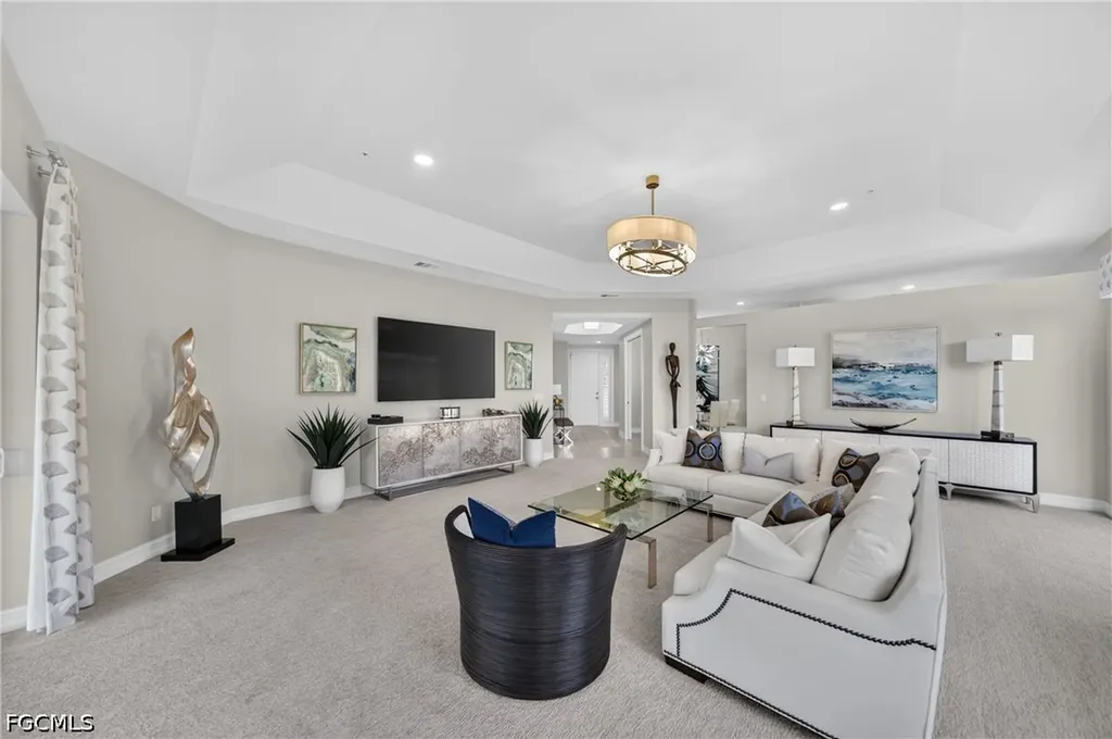 1855 Les Chateaux Boulevard Naples FL 34109