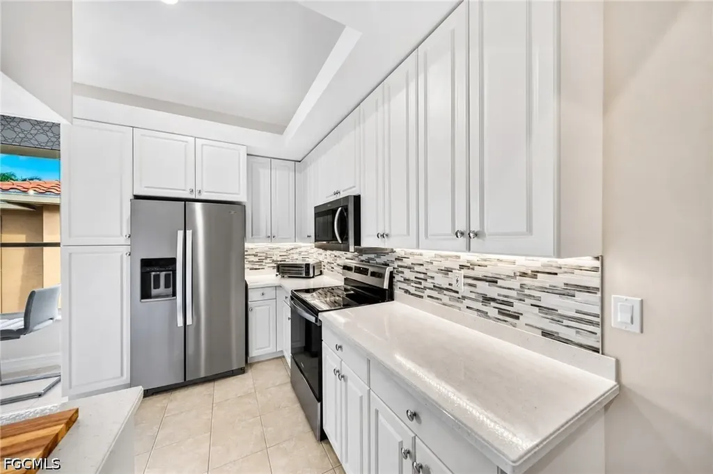 1855 Les Chateaux Boulevard Naples FL 34109