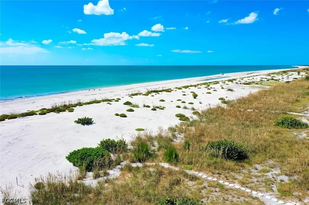 4717 Rue Belle Mer Sanibel FL 33957