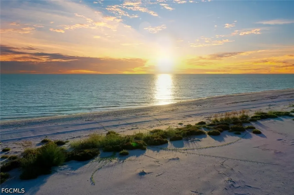 4717 Rue Belle Mer Sanibel FL 33957