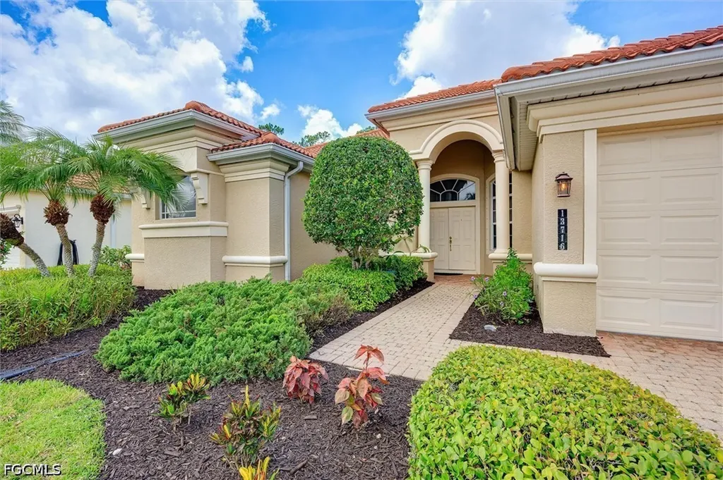 13716 Magnolia Lake Court Fort Myers FL 33907