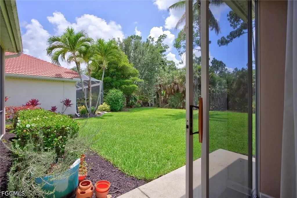 13716 Magnolia Lake Court Fort Myers FL 33907