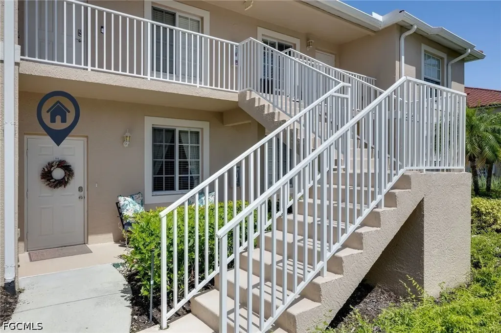 2865 Cypress Trace Circle Naples FL 34119