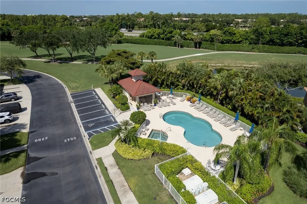 2865 Cypress Trace Circle Naples FL 34119