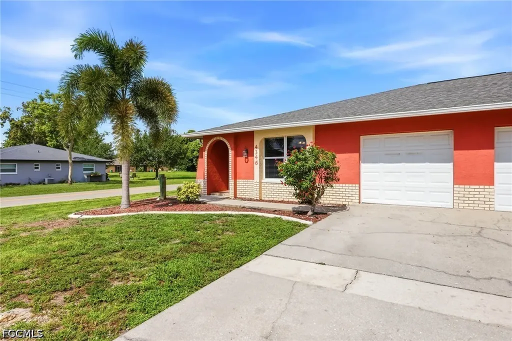 4346 Santa Barbara Boulevard Cape Coral FL 33914