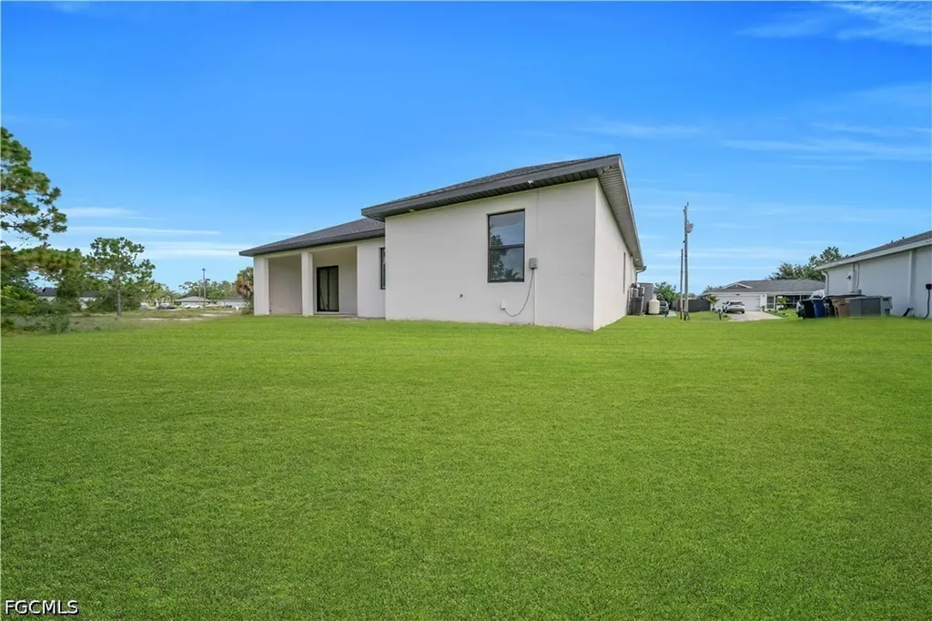 3509 38th Street SW Lehigh Acres FL 33976