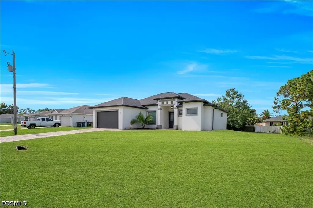 3509 38th Street SW Lehigh Acres FL 33976