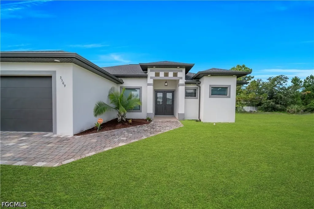 3509 38th Street SW Lehigh Acres FL 33976