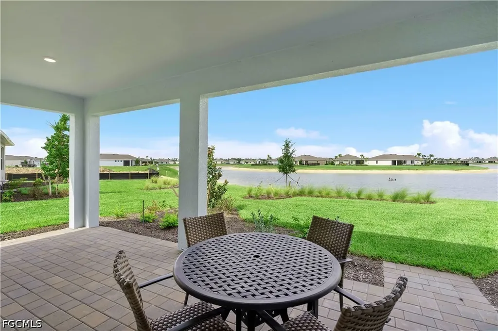 17911 Shade Tree Loop Punta Gorda FL 33982