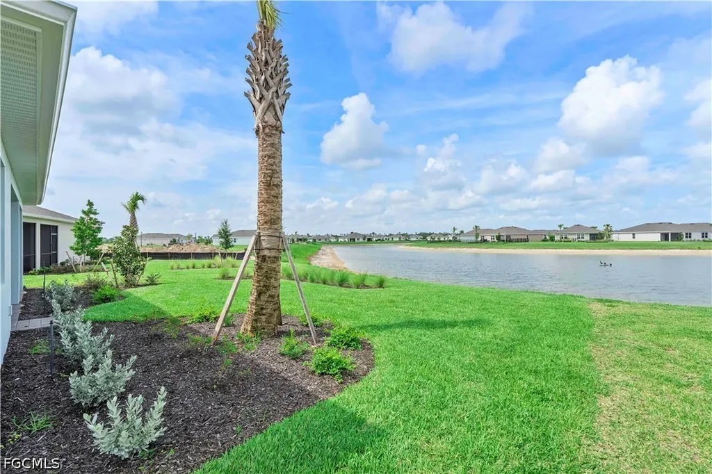 17911 Shade Tree Loop Punta Gorda FL 33982