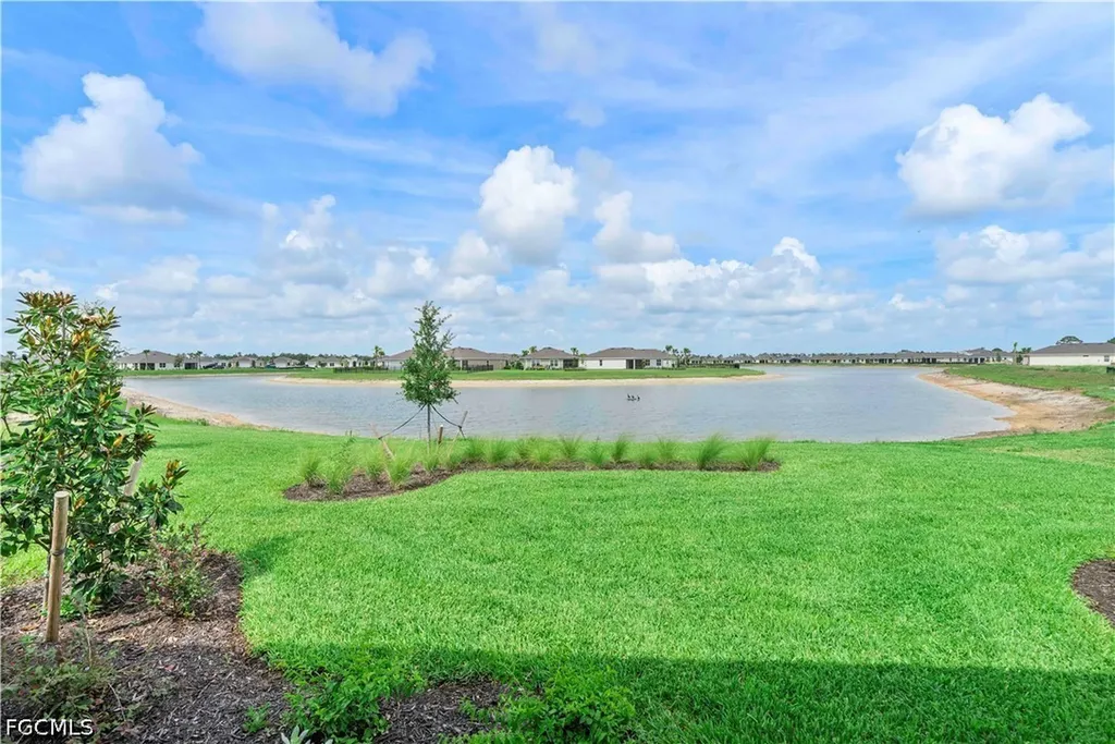 17911 Shade Tree Loop Punta Gorda FL 33982