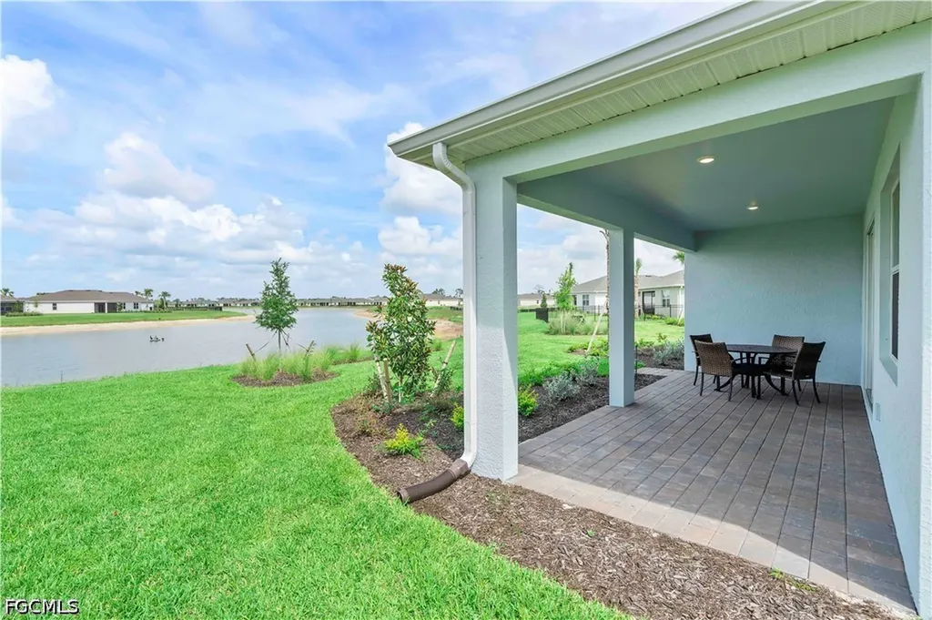 17911 Shade Tree Loop Punta Gorda FL 33982