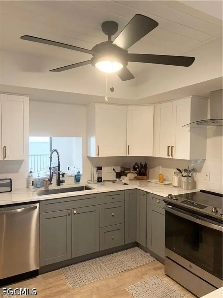 1920 Virginia Avenue Fort Myers FL 33901