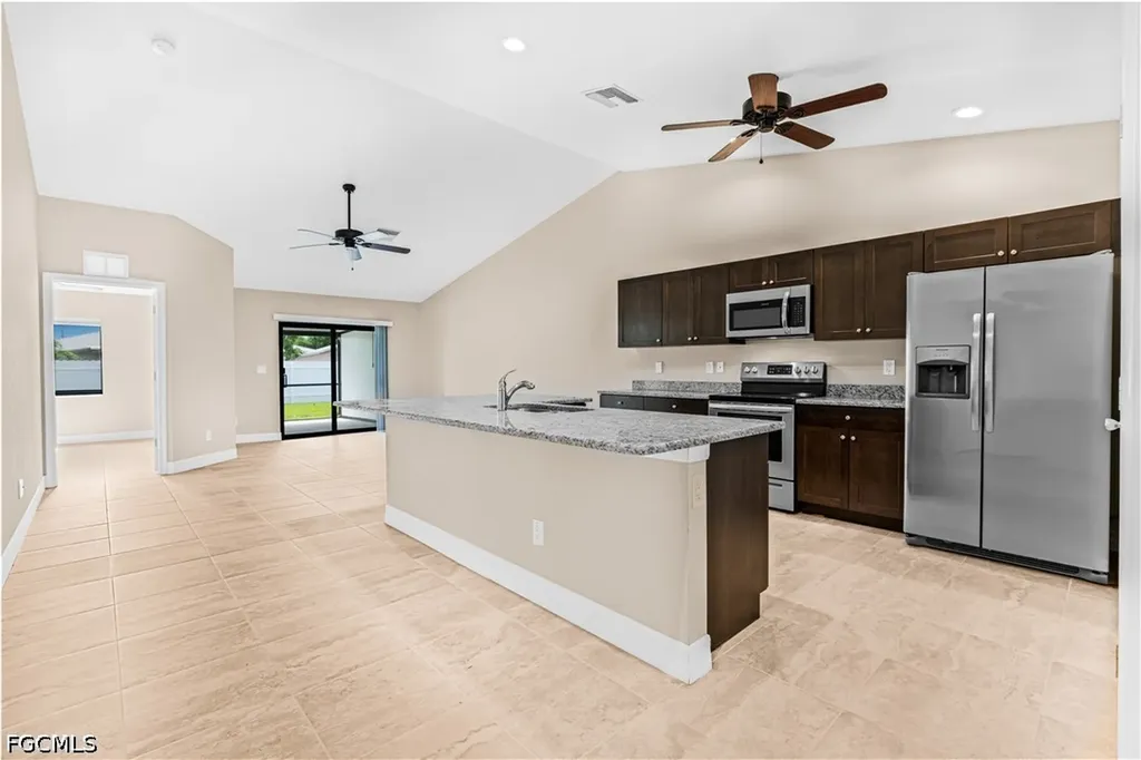 3509 SW Santa Barbara Place Cape Coral FL 33914