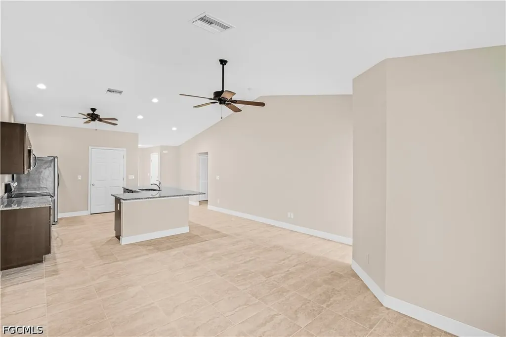 3509 SW Santa Barbara Place Cape Coral FL 33914