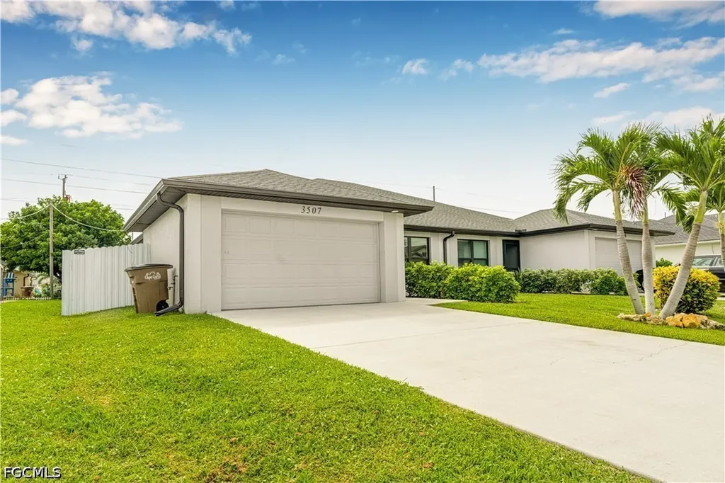 3509 SW Santa Barbara Place Cape Coral FL 33914