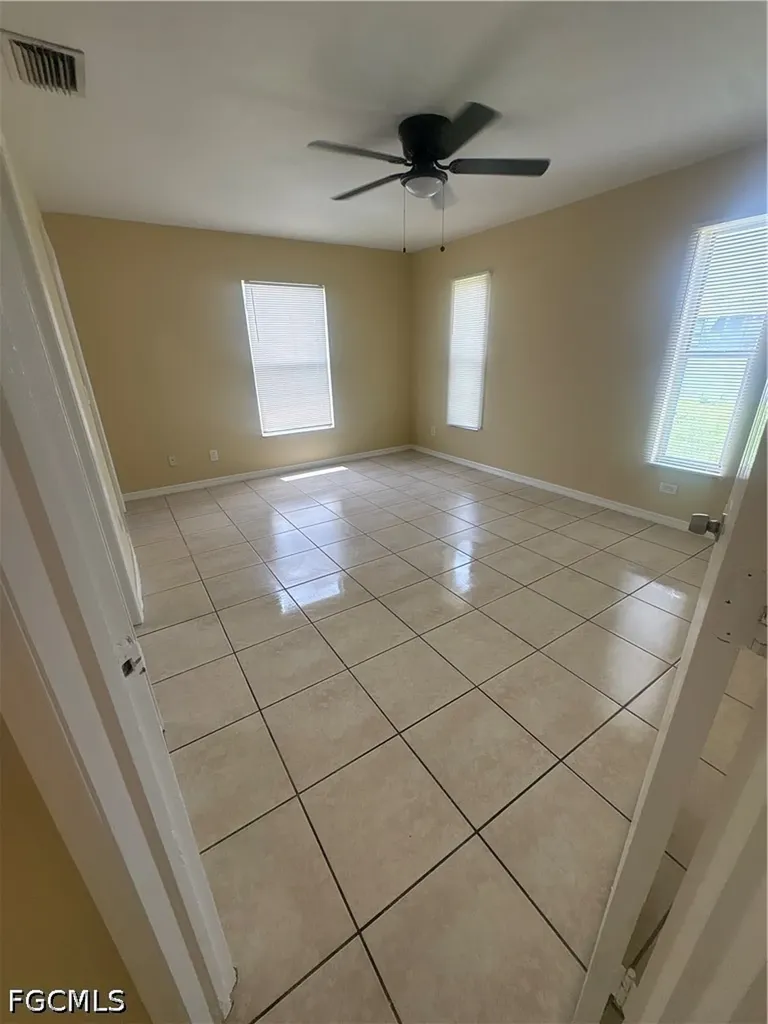 3818 7th Street SW Lehigh Acres FL 33976
