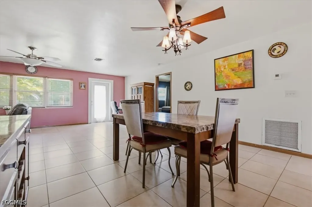 4704 SE 6th Avenue Cape Coral FL 33904