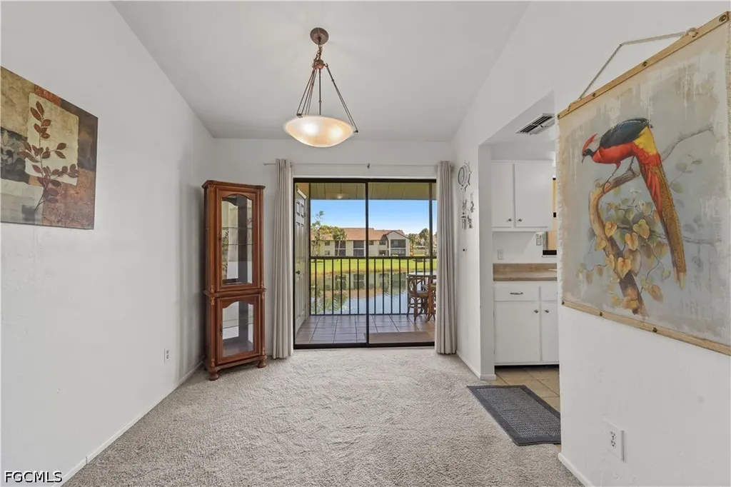 8565 Charter Club Circle Fort Myers FL 33919