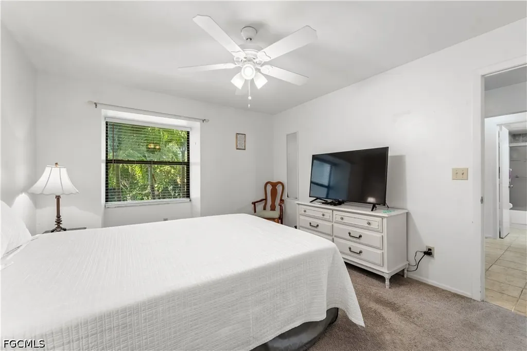 8565 Charter Club Circle Fort Myers FL 33919