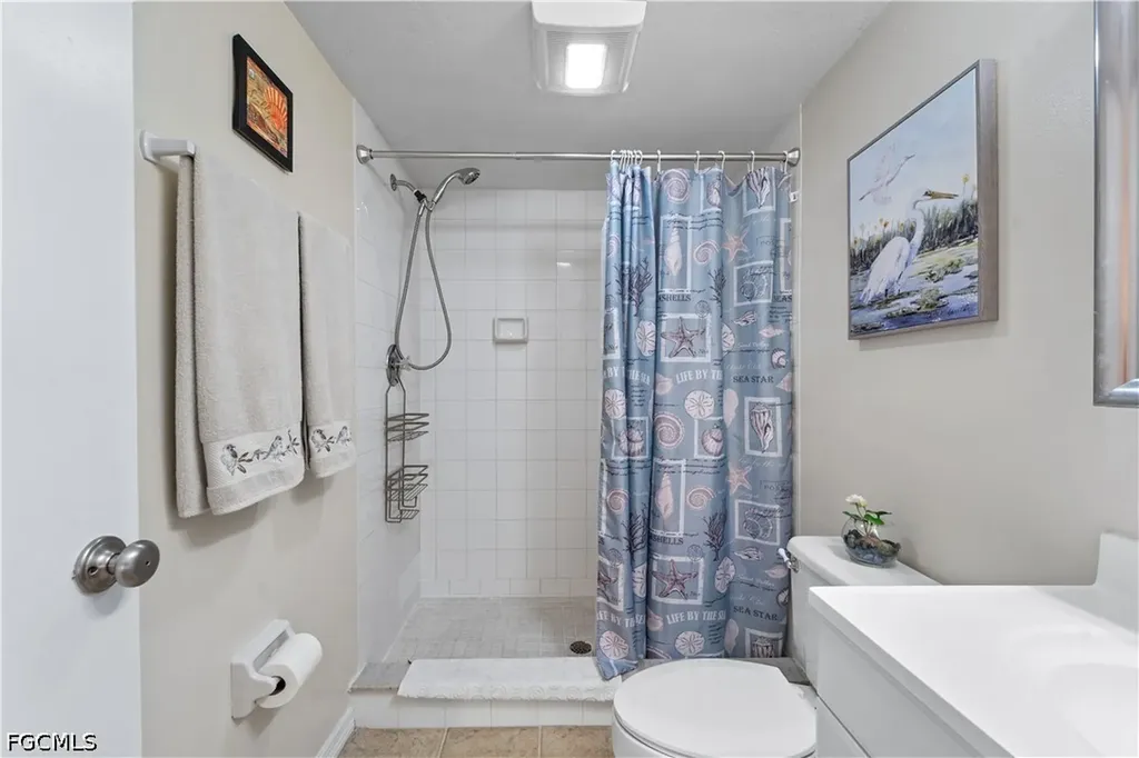8565 Charter Club Circle Fort Myers FL 33919