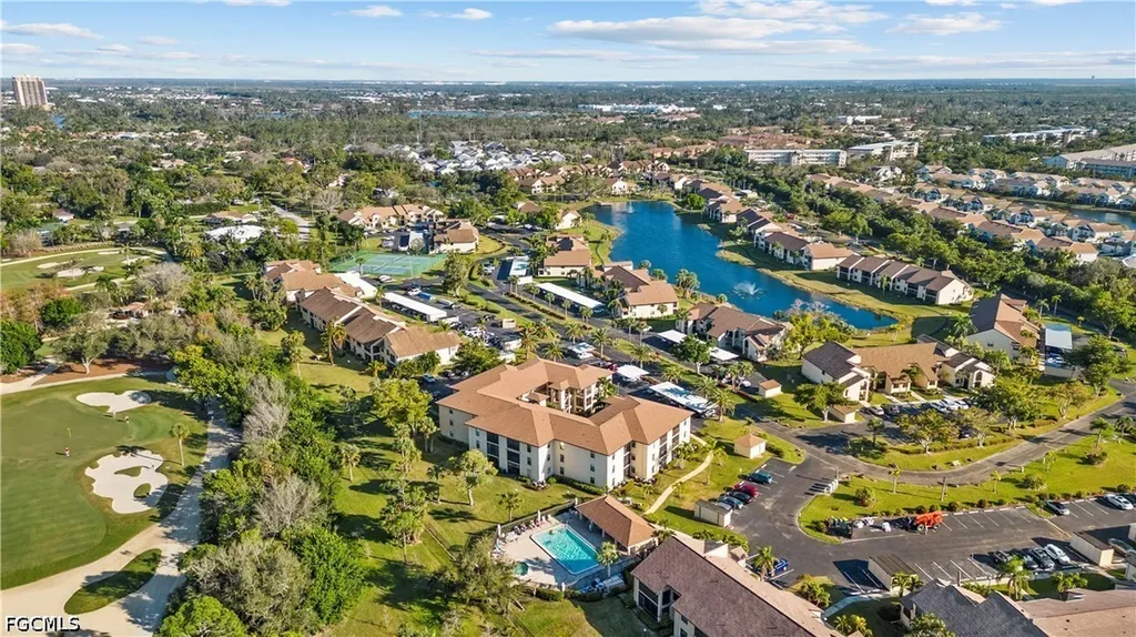 8565 Charter Club Circle Fort Myers FL 33919