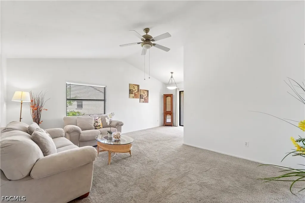 8565 Charter Club Circle Fort Myers FL 33919