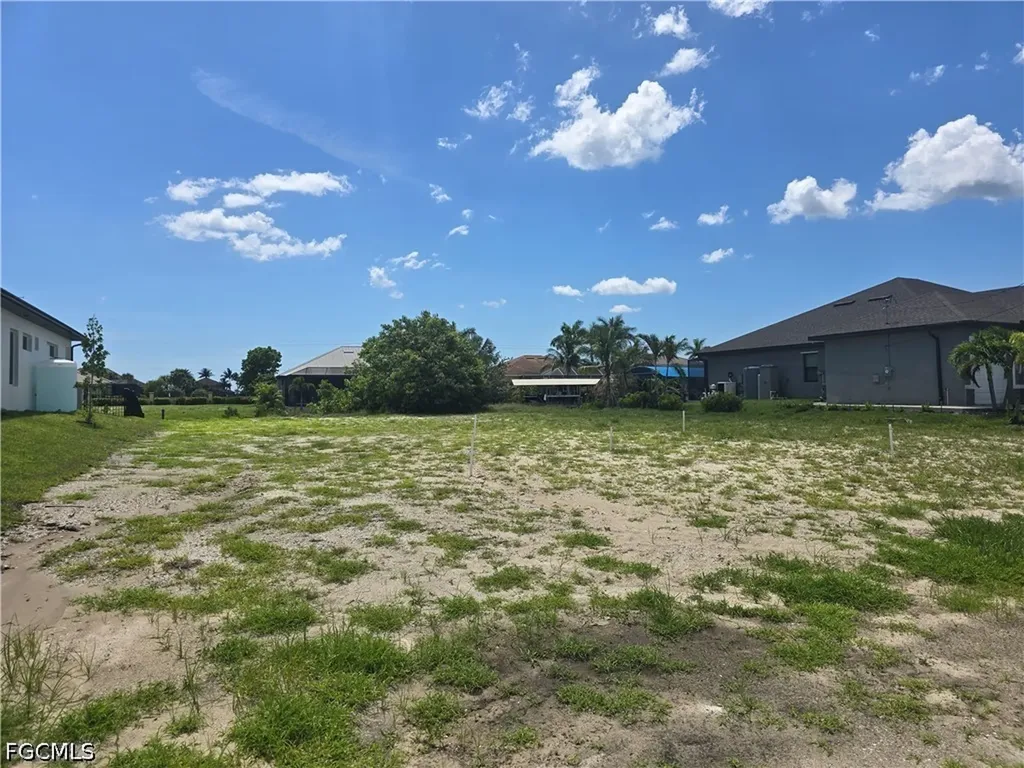 820 NW 39th Avenue Cape Coral FL 33993