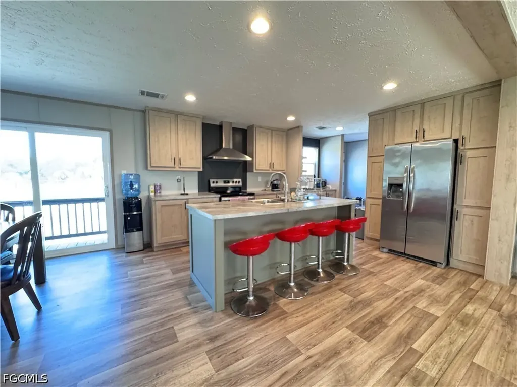 220 N Zambria Street Clewiston FL 33440