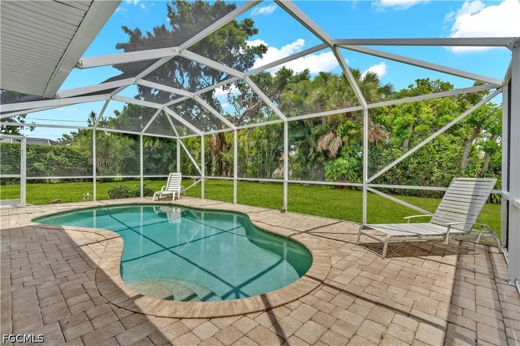 1121 SE 36th Street Cape Coral FL 33904