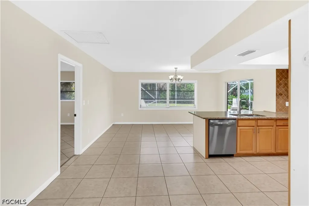 1121 SE 36th Street Cape Coral FL 33904