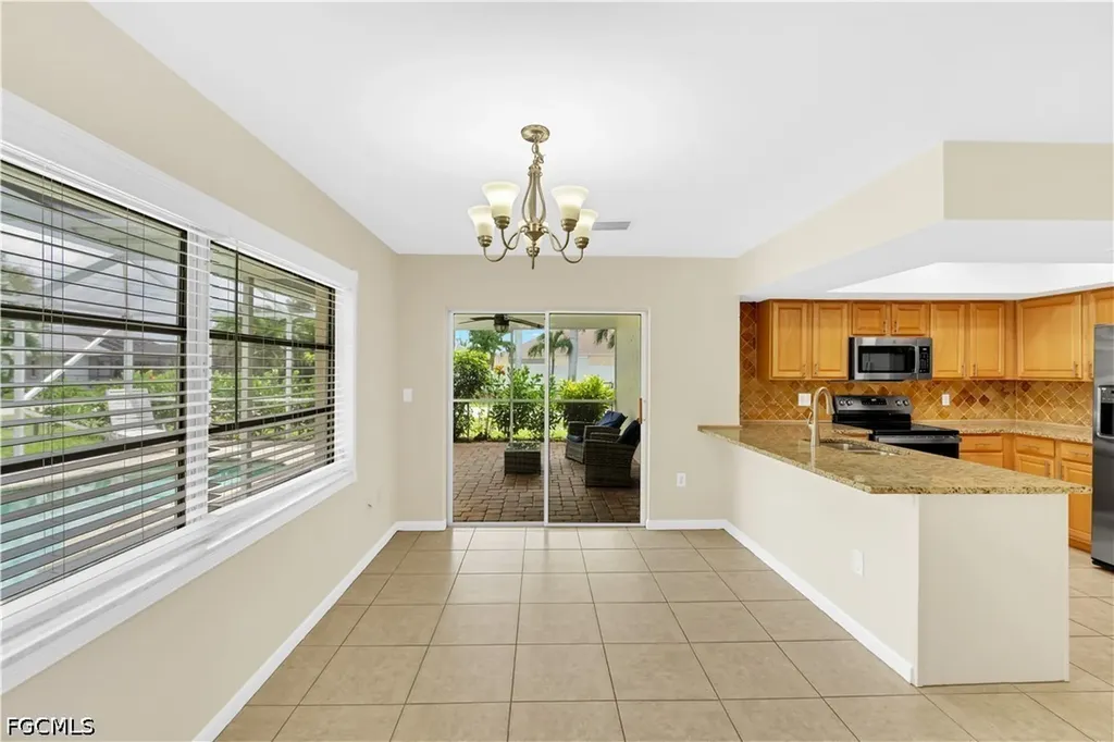1121 SE 36th Street Cape Coral FL 33904