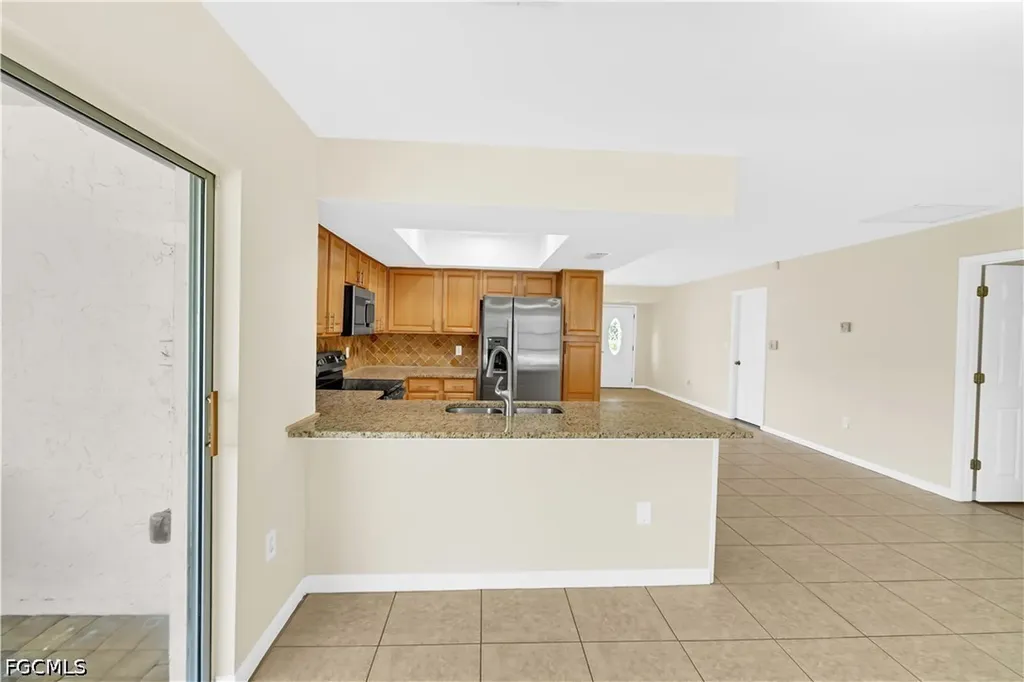 1121 SE 36th Street Cape Coral FL 33904