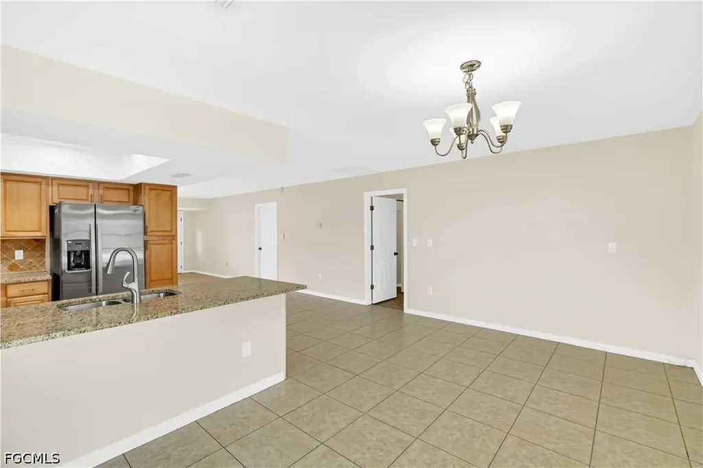 1121 SE 36th Street Cape Coral FL 33904