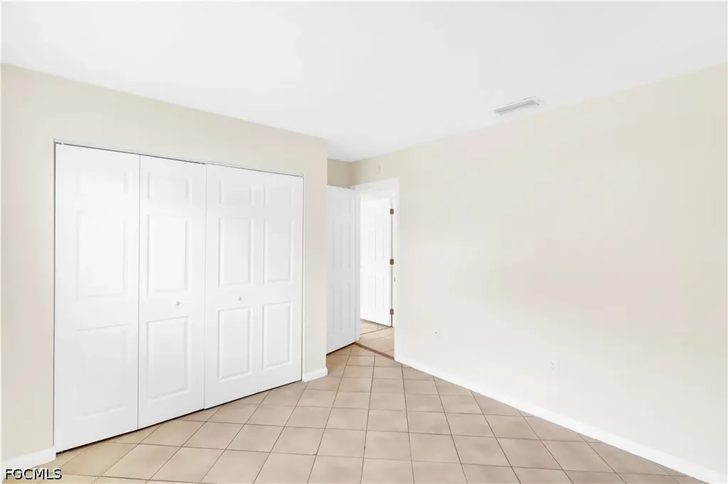 1121 SE 36th Street Cape Coral FL 33904