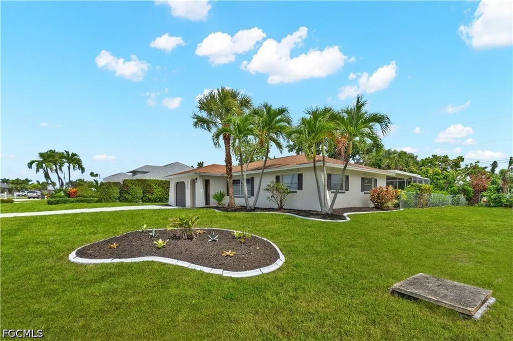 1121 SE 36th Street Cape Coral FL 33904